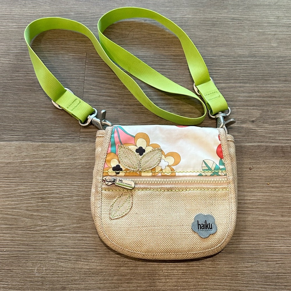 Haiku Crossbody Floral Burlap Purse